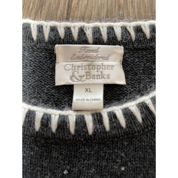 EUC Vintage Hand Embroidered Charcoal Gray Cozy Knit Sweater - Picture 7 of 10